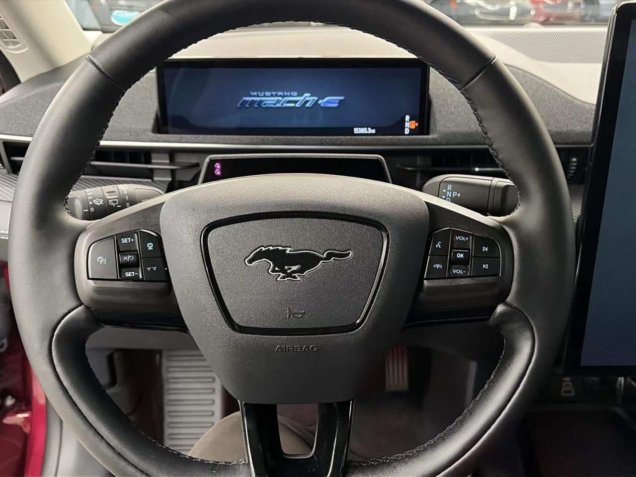 Ford Mustang Mach-E Premium AWD 2025