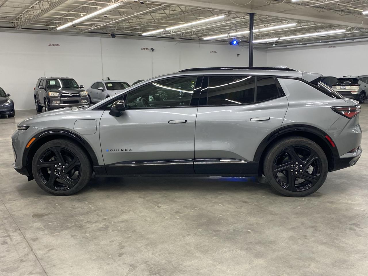 Chevrolet Equinox EV 4dr RS 2024