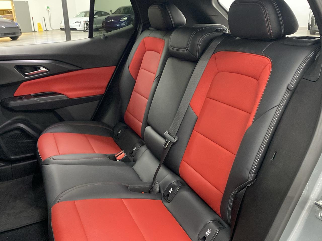 Chevrolet Equinox EV 4dr RS 2024