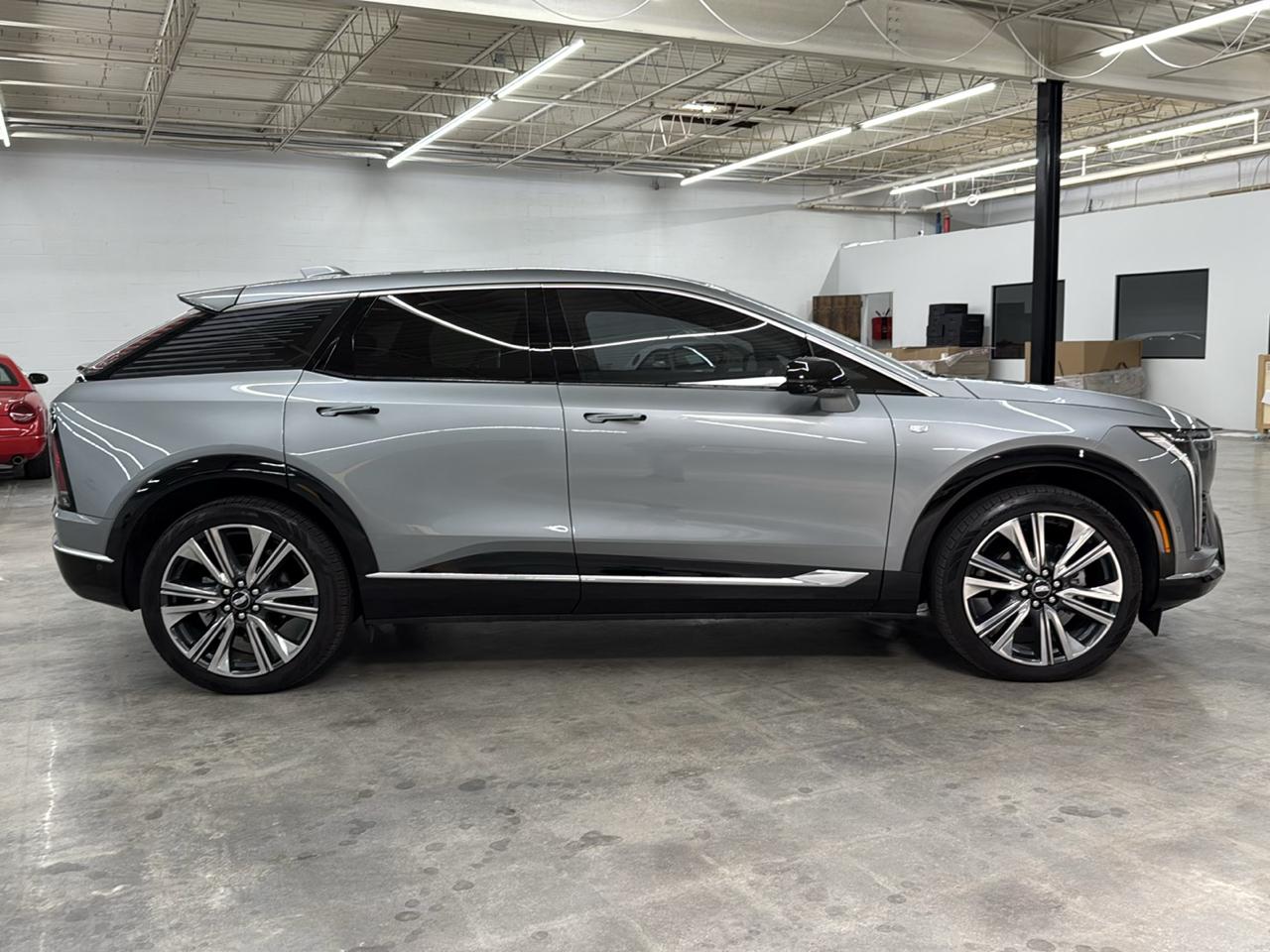 Cadillac OPTIQ Luxury 2 2025