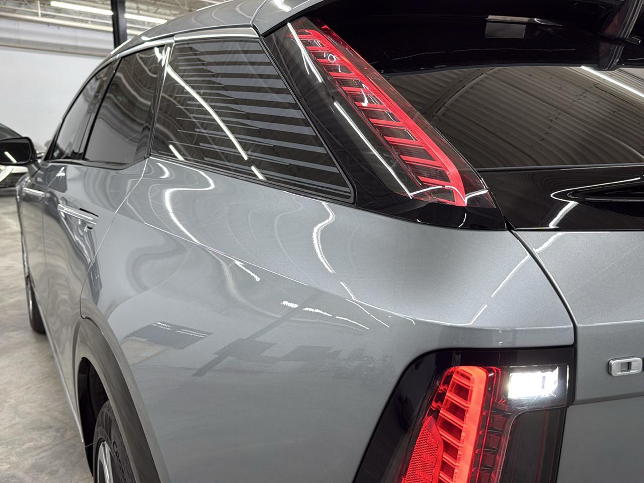 Cadillac OPTIQ Luxury 2 2025