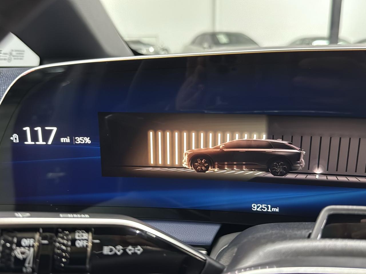 Cadillac OPTIQ Luxury 2 2025