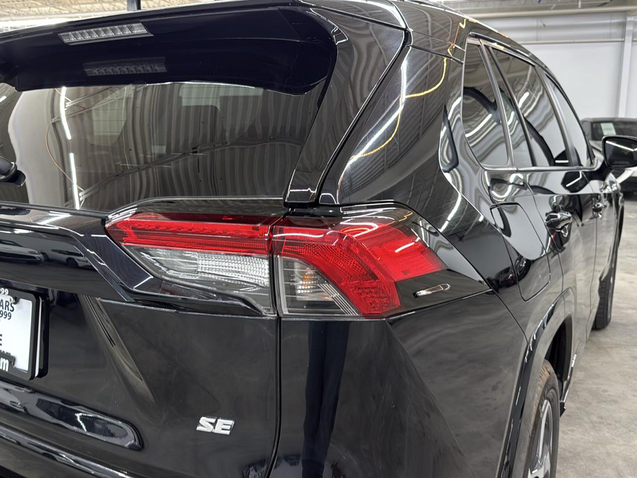 Toyota RAV4 Prime SE (Natl) 2021