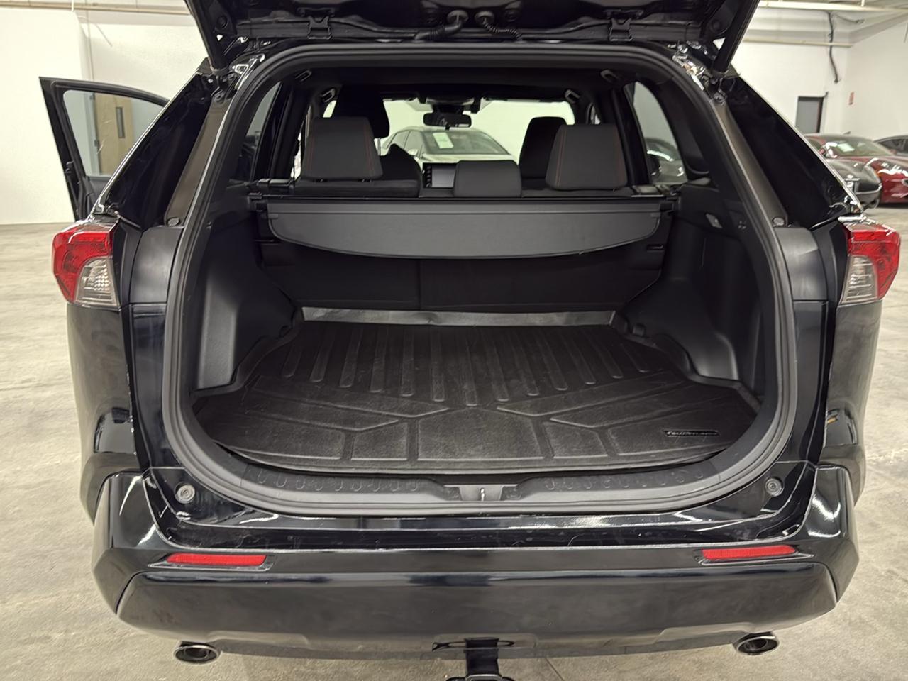 Toyota RAV4 Prime SE (Natl) 2021