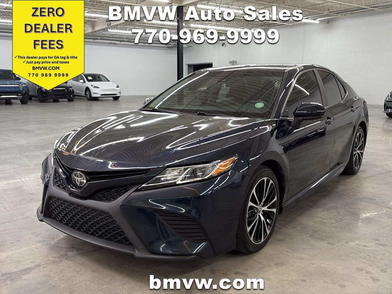 Toyota Camry SE Auto (Natl) 2018