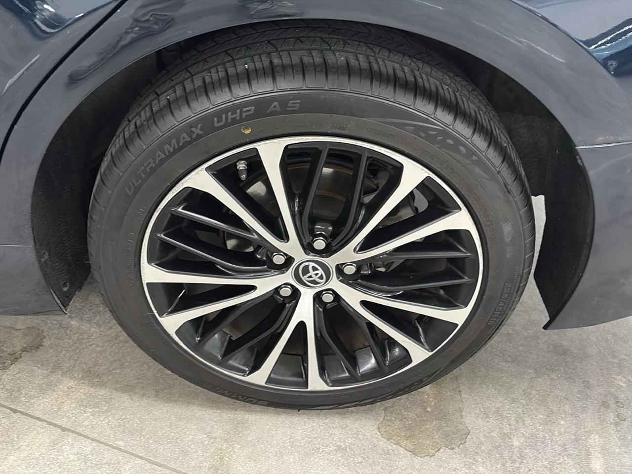 Toyota Camry SE Auto (Natl) 2018