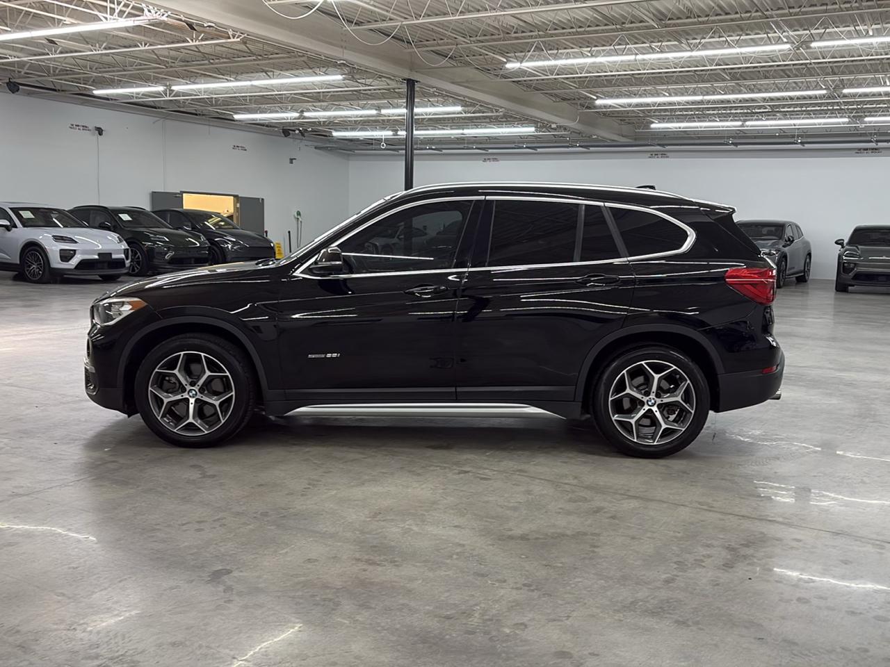 BMW X1 sDrive28i Sports Activity Vehicle 2017