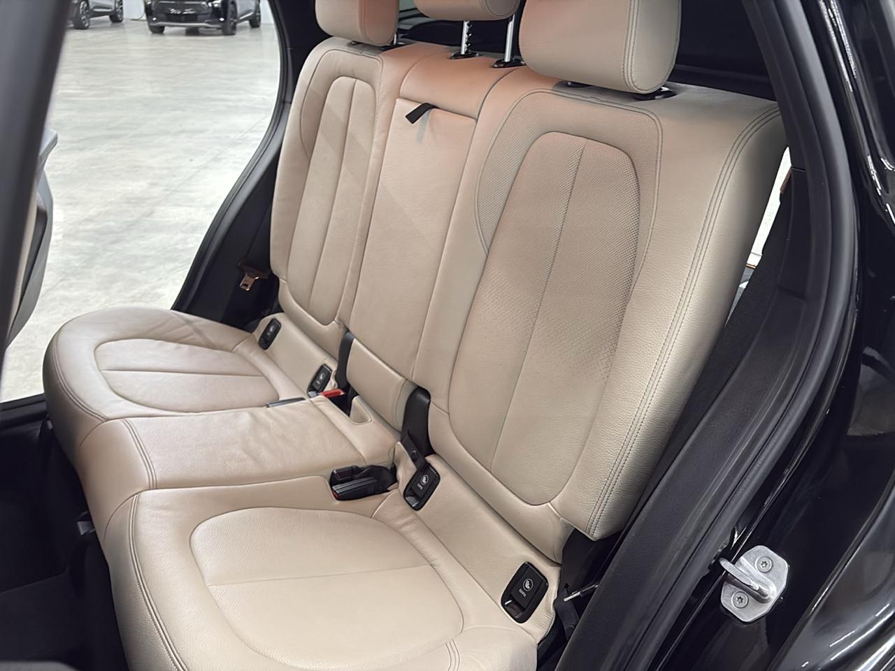 BMW X1 sDrive28i Sports Activity Vehicle 2017