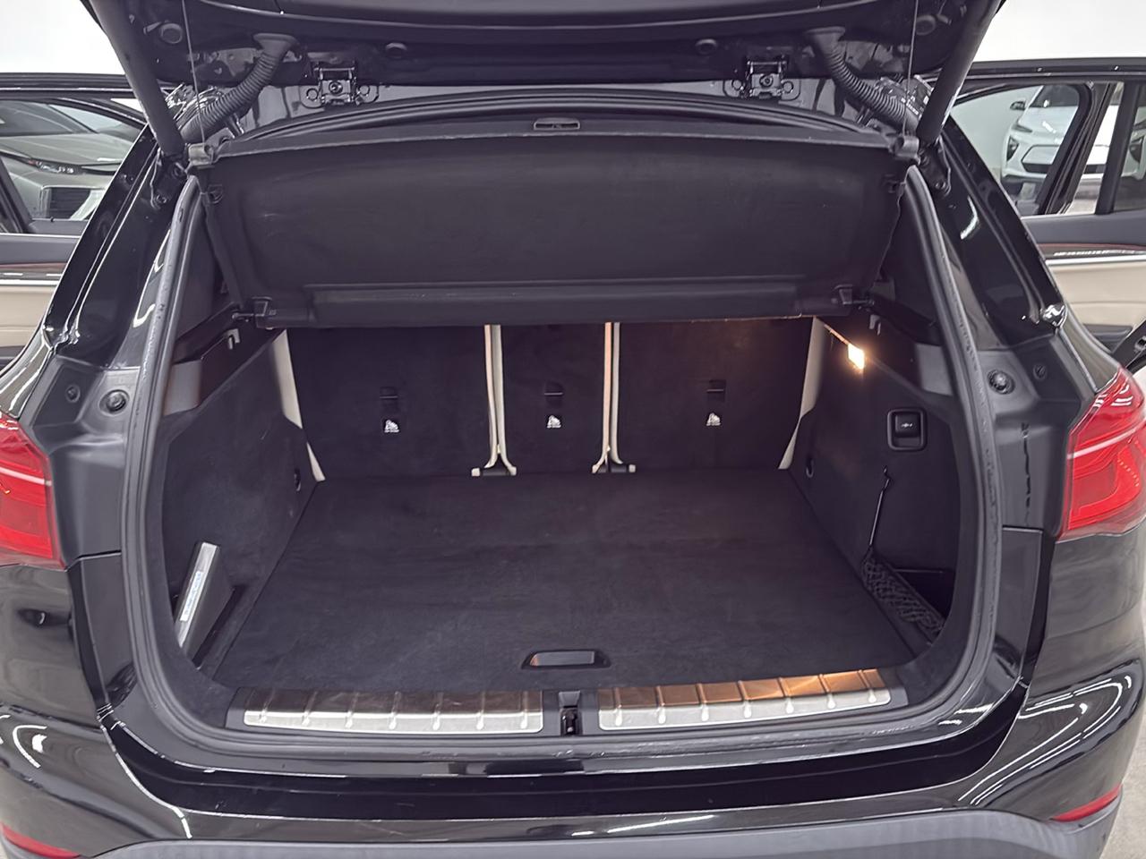 BMW X1 sDrive28i Sports Activity Vehicle 2017