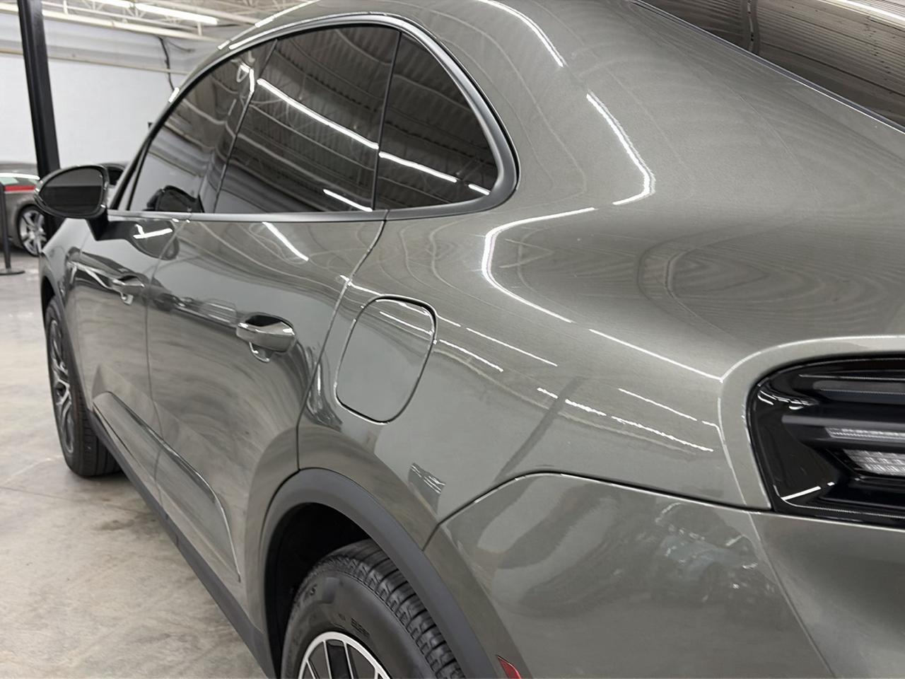 Porsche Macan Electric RWD 2025
