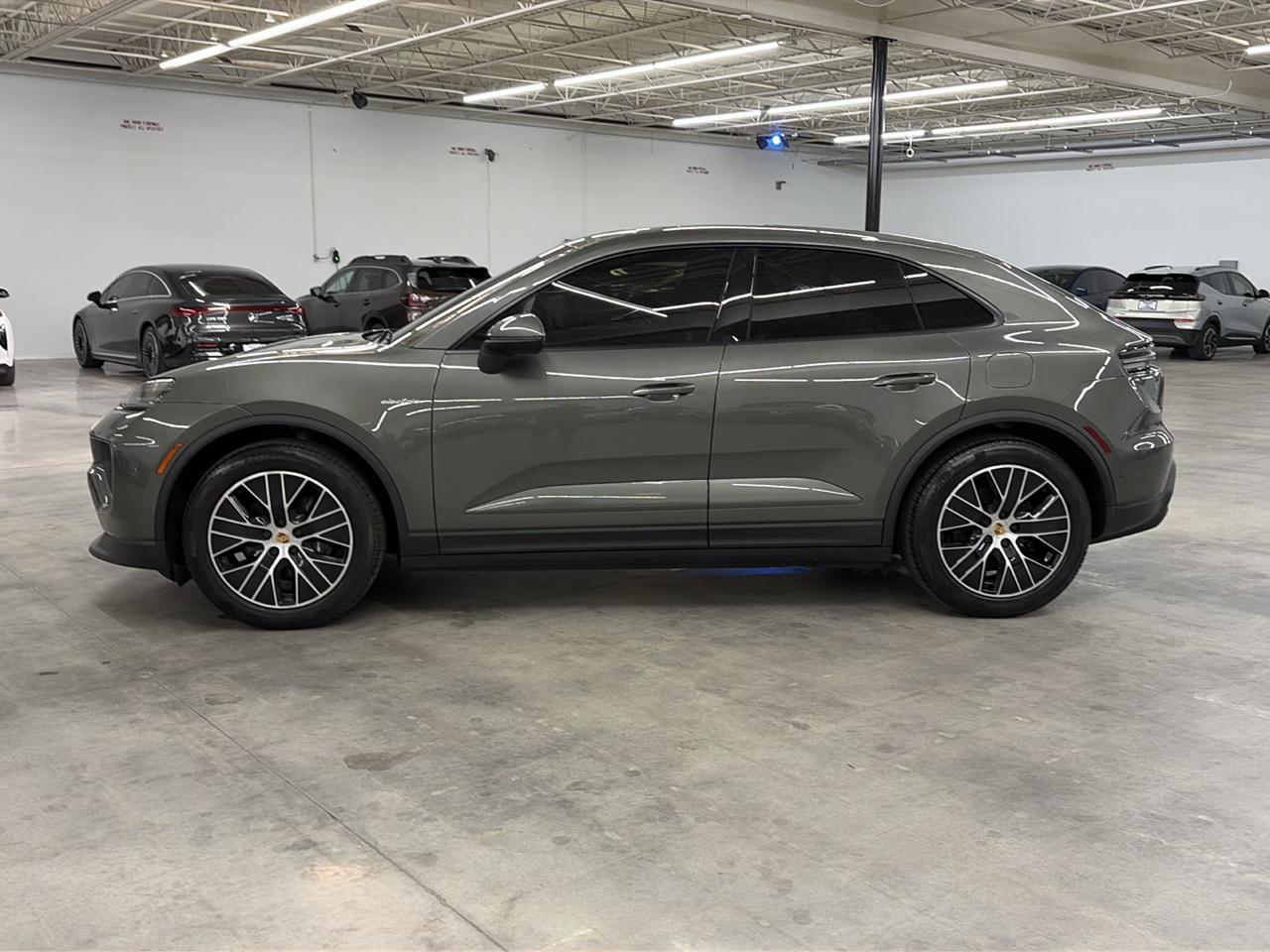 Porsche Macan Electric RWD 2025