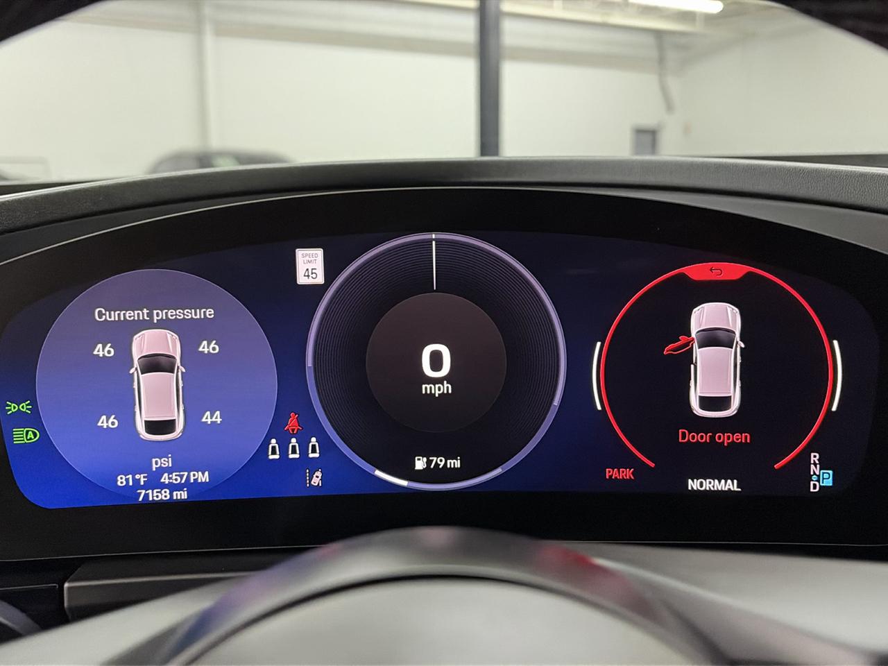 Porsche Macan Electric RWD 2025