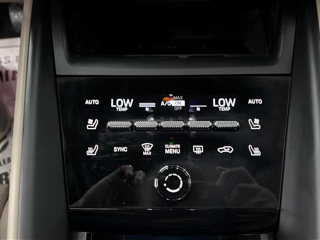 Porsche Macan Electric RWD 2025