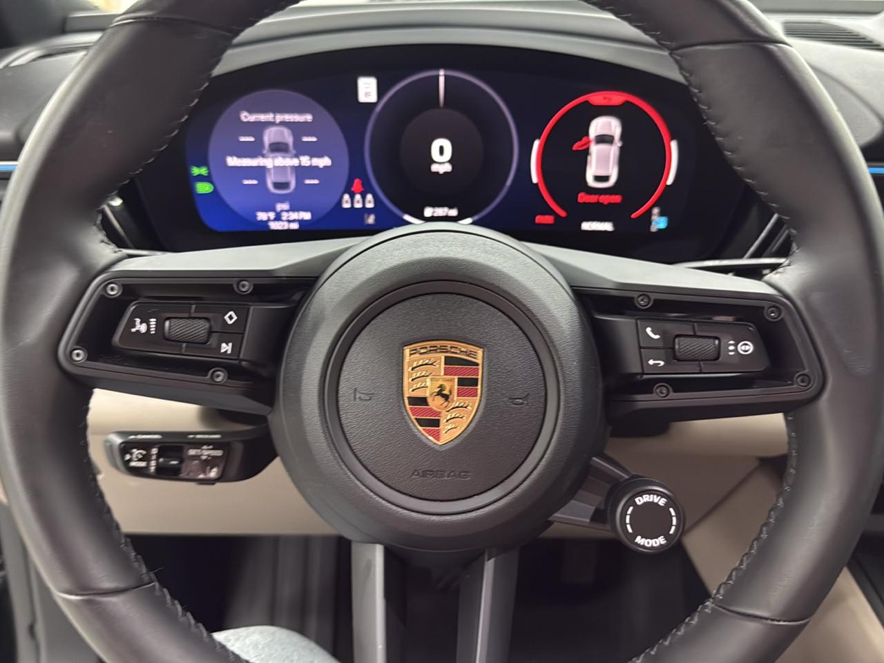 Porsche Macan Electric 4 AWD 2024