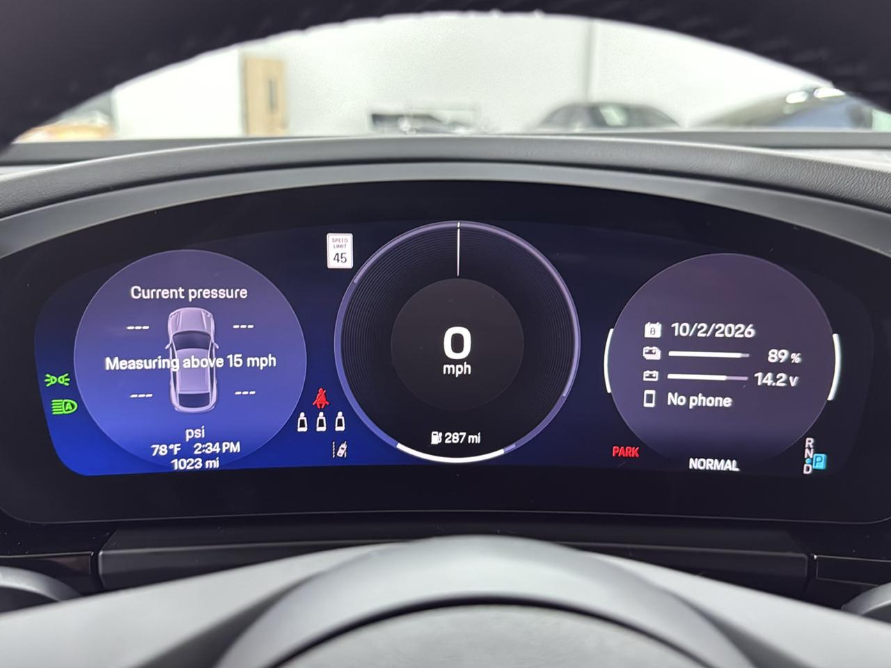 Porsche Macan Electric 4 AWD 2024