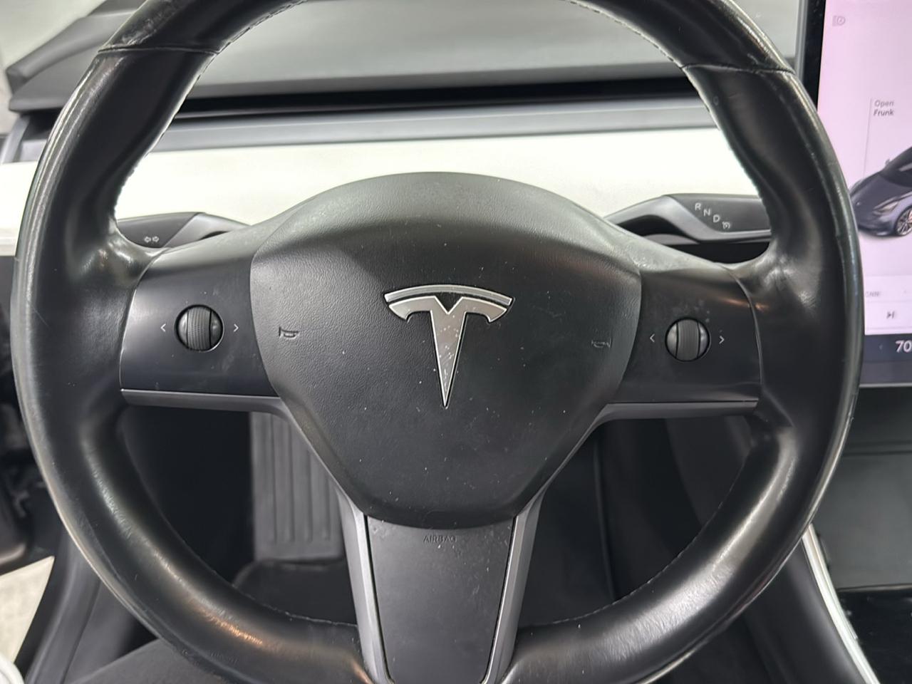 Tesla Model 3  2018