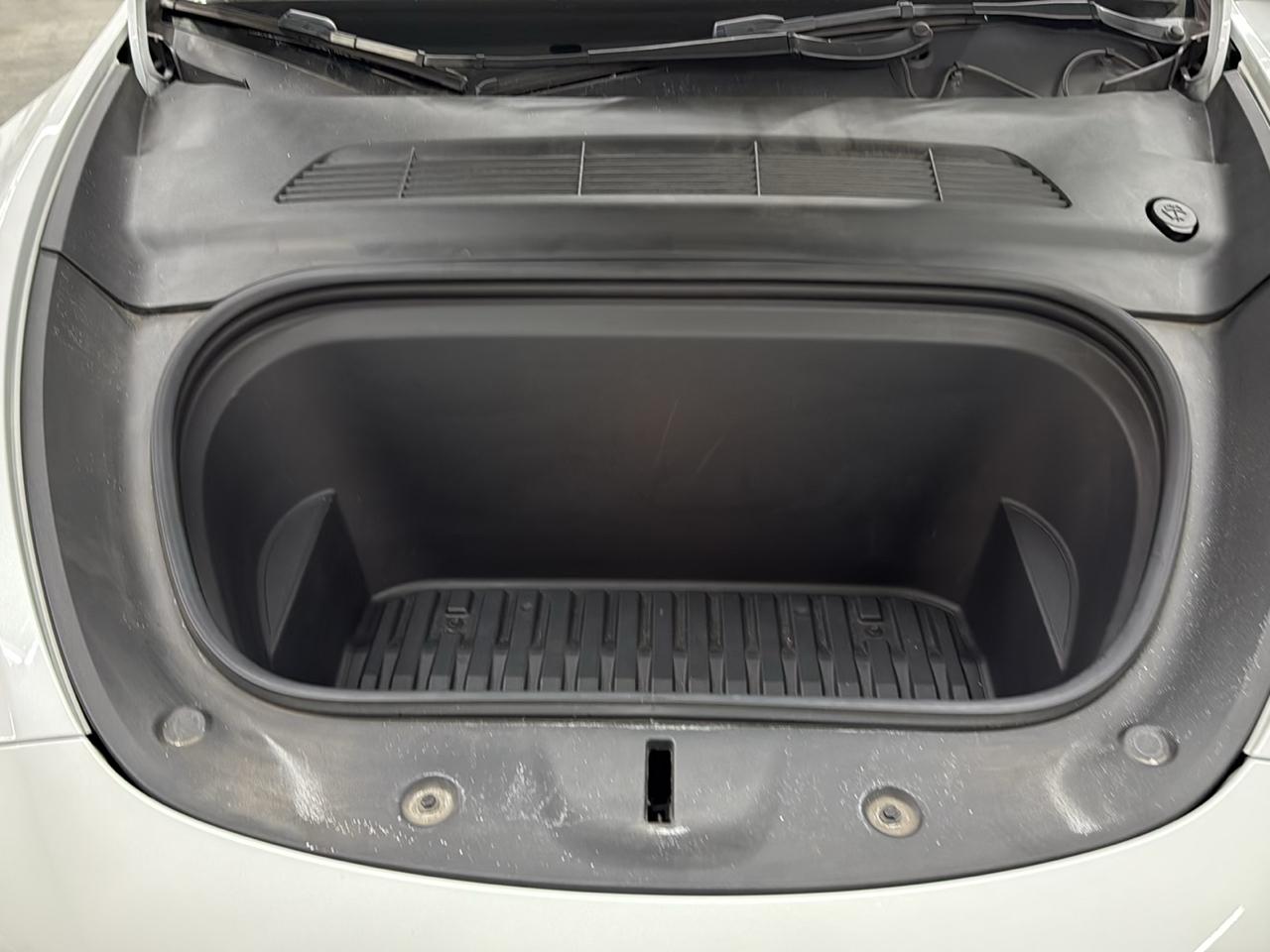 Tesla Model Y Long Range AWD 2022