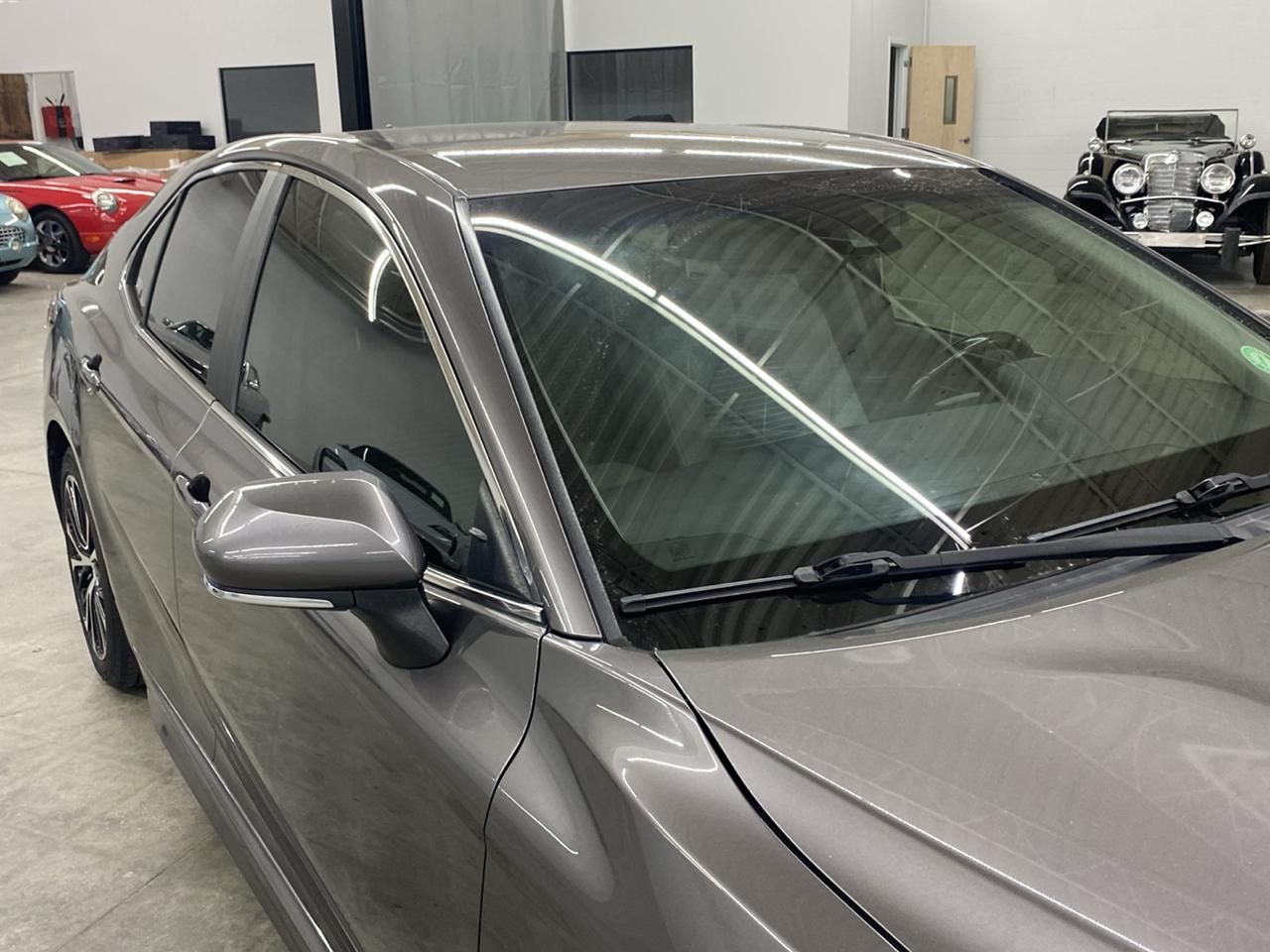 Toyota Camry SE Auto (Natl) 2020