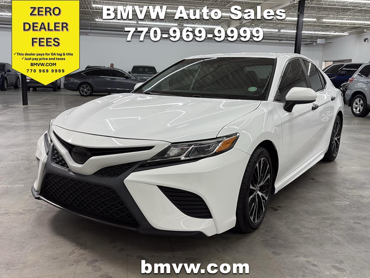 Toyota Camry SE Auto (Natl) 2020