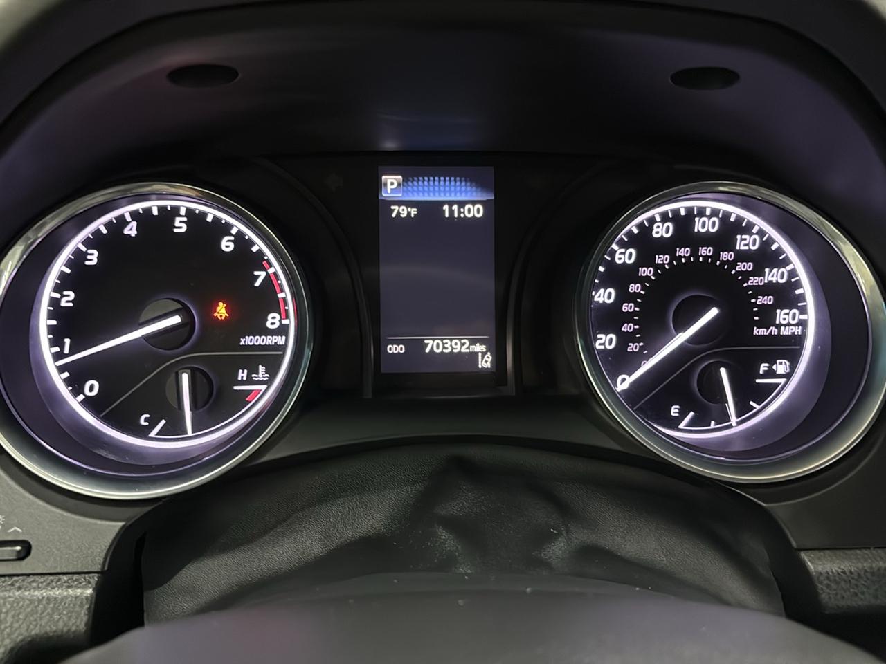 Toyota Camry SE Auto (Natl) 2020