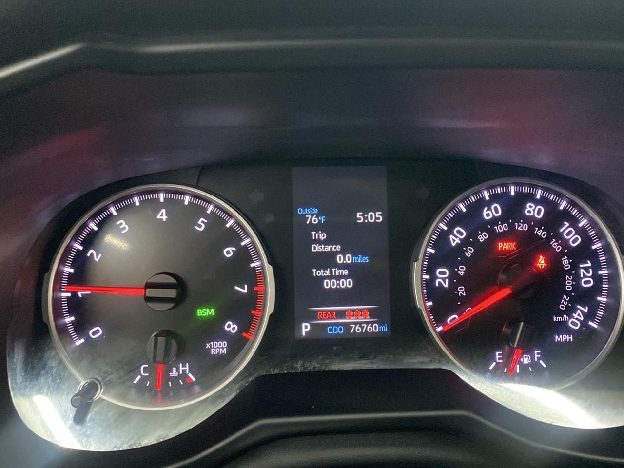 Toyota RAV4 XLE FWD (Natl) 2021