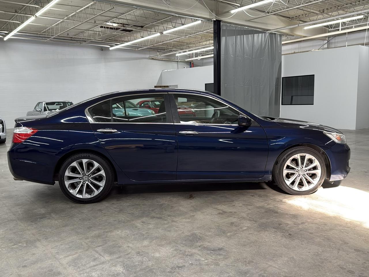 Honda Accord Sdn 4dr I4 CVT Sport 2013