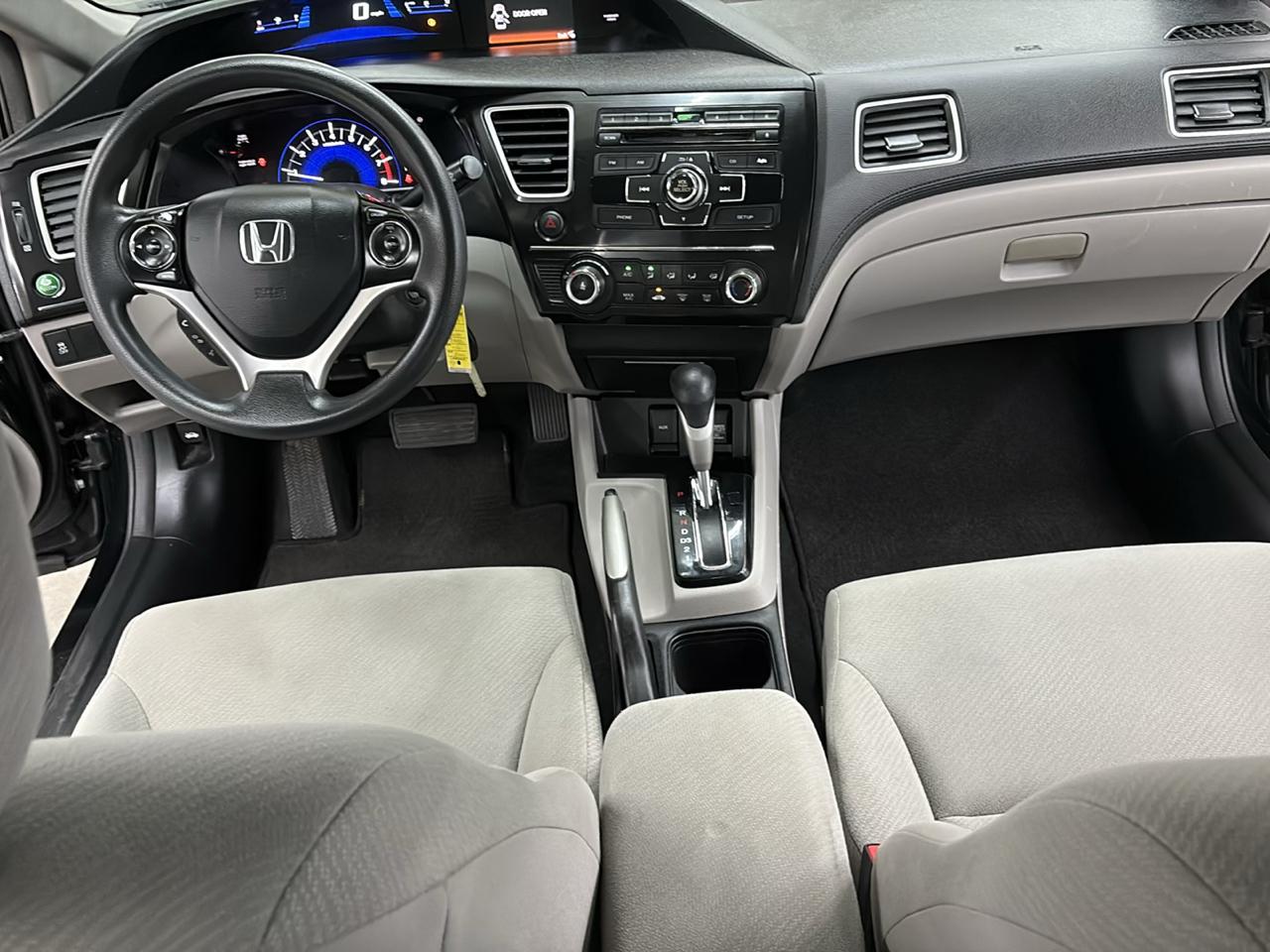 Honda Civic Sdn 4dr Auto LX 2013