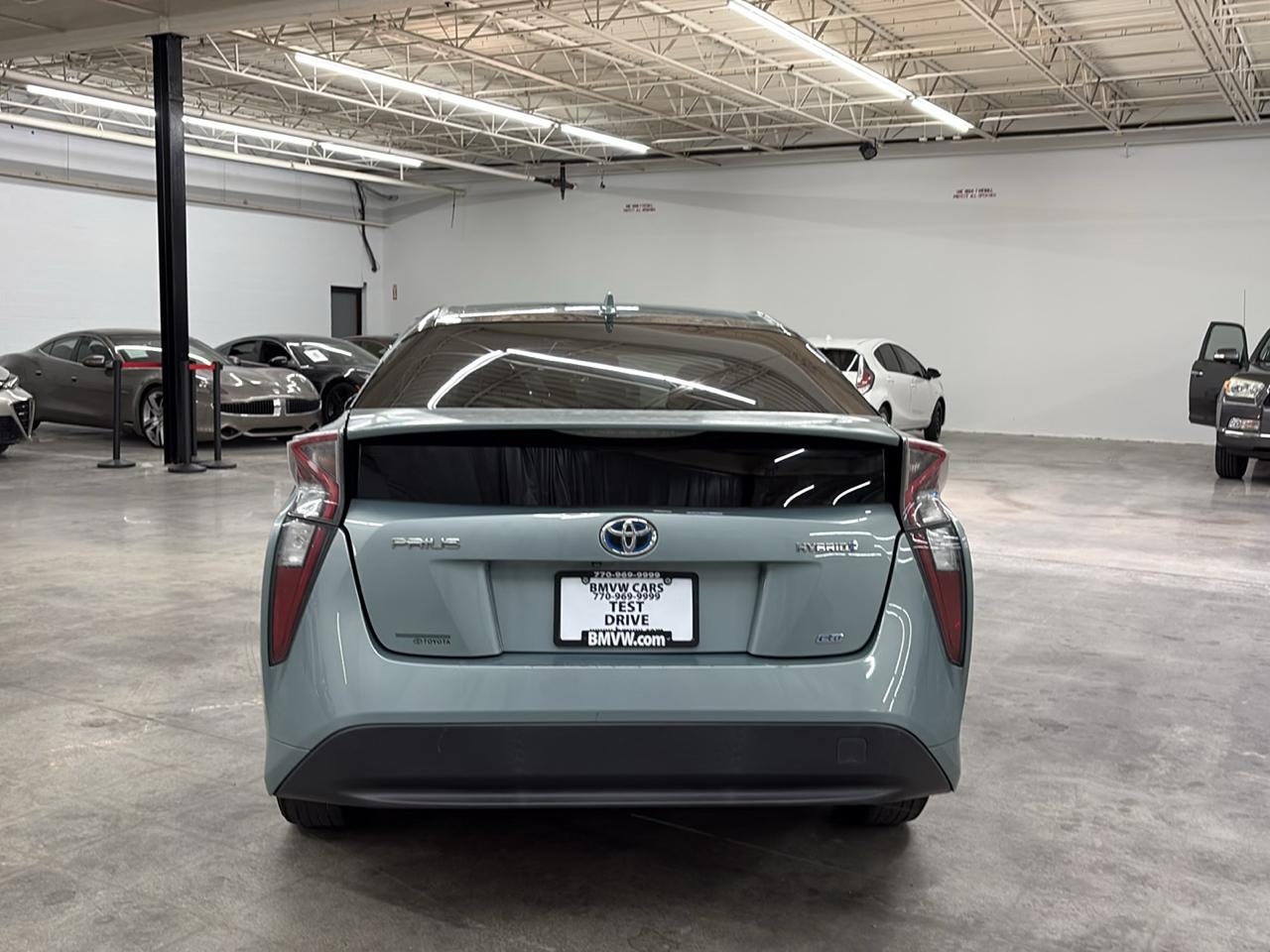 Toyota Prius 5dr HB Three Touring (Natl) 2016