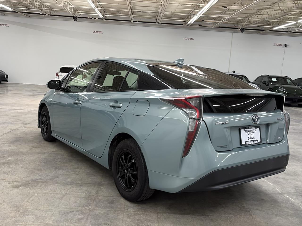 Toyota Prius 5dr HB Three Touring (Natl) 2016
