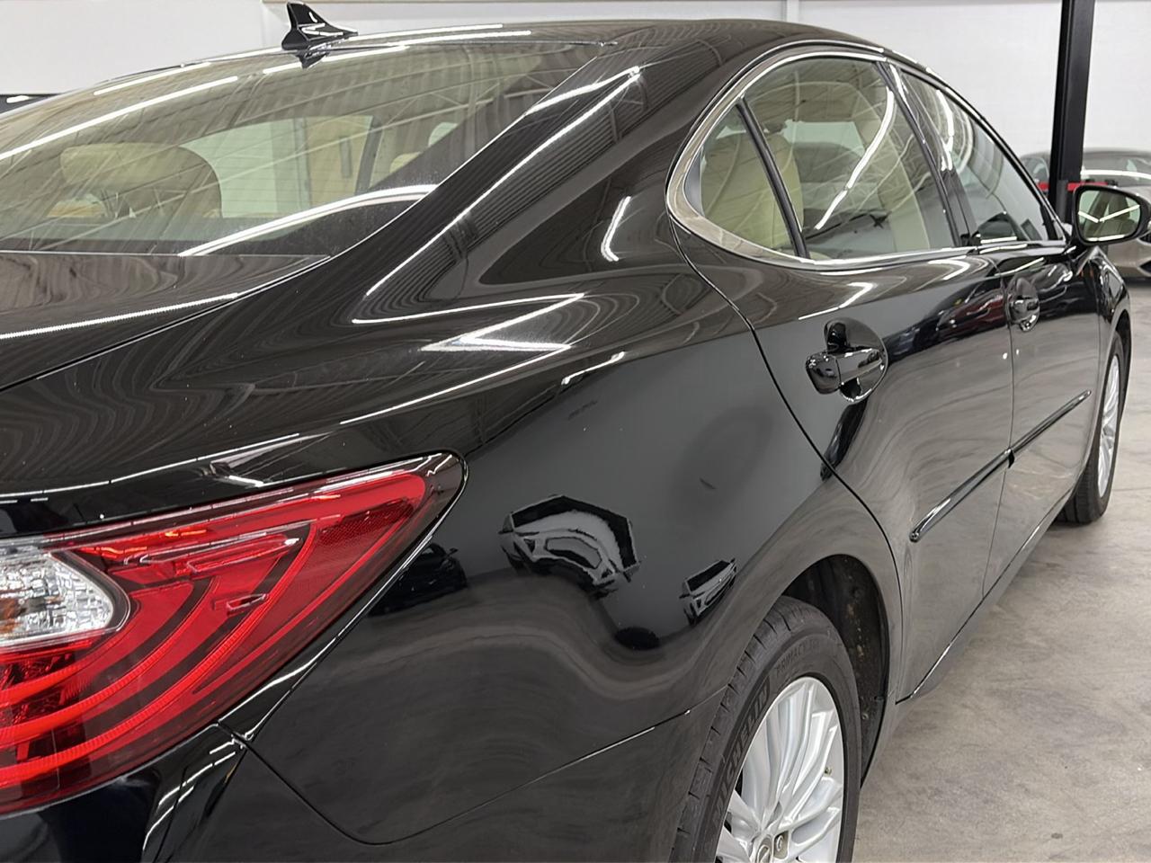 Lexus ES 350 4dr Sdn 2013