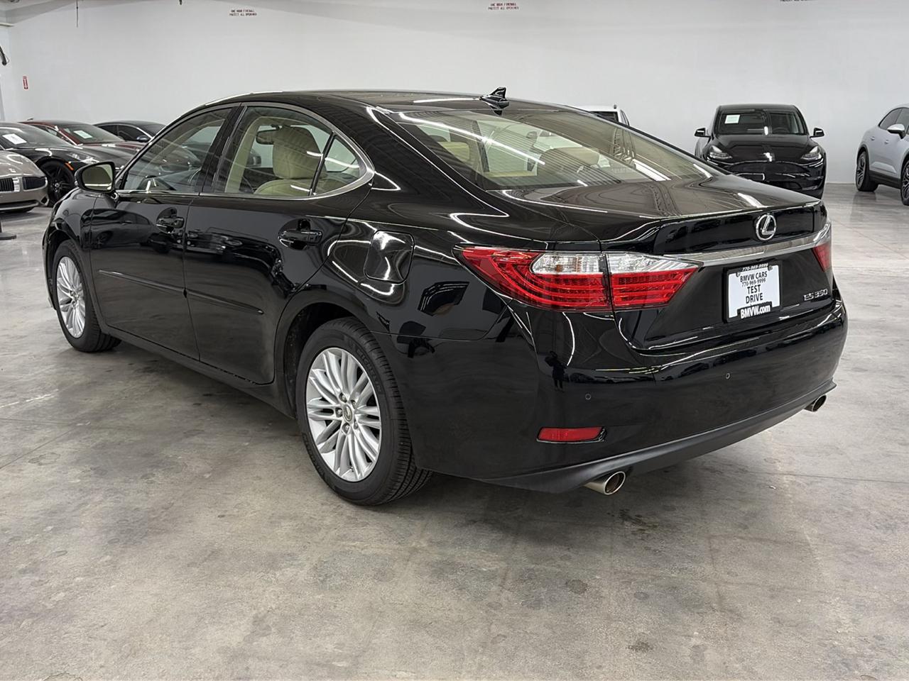 Lexus ES 350 4dr Sdn 2013
