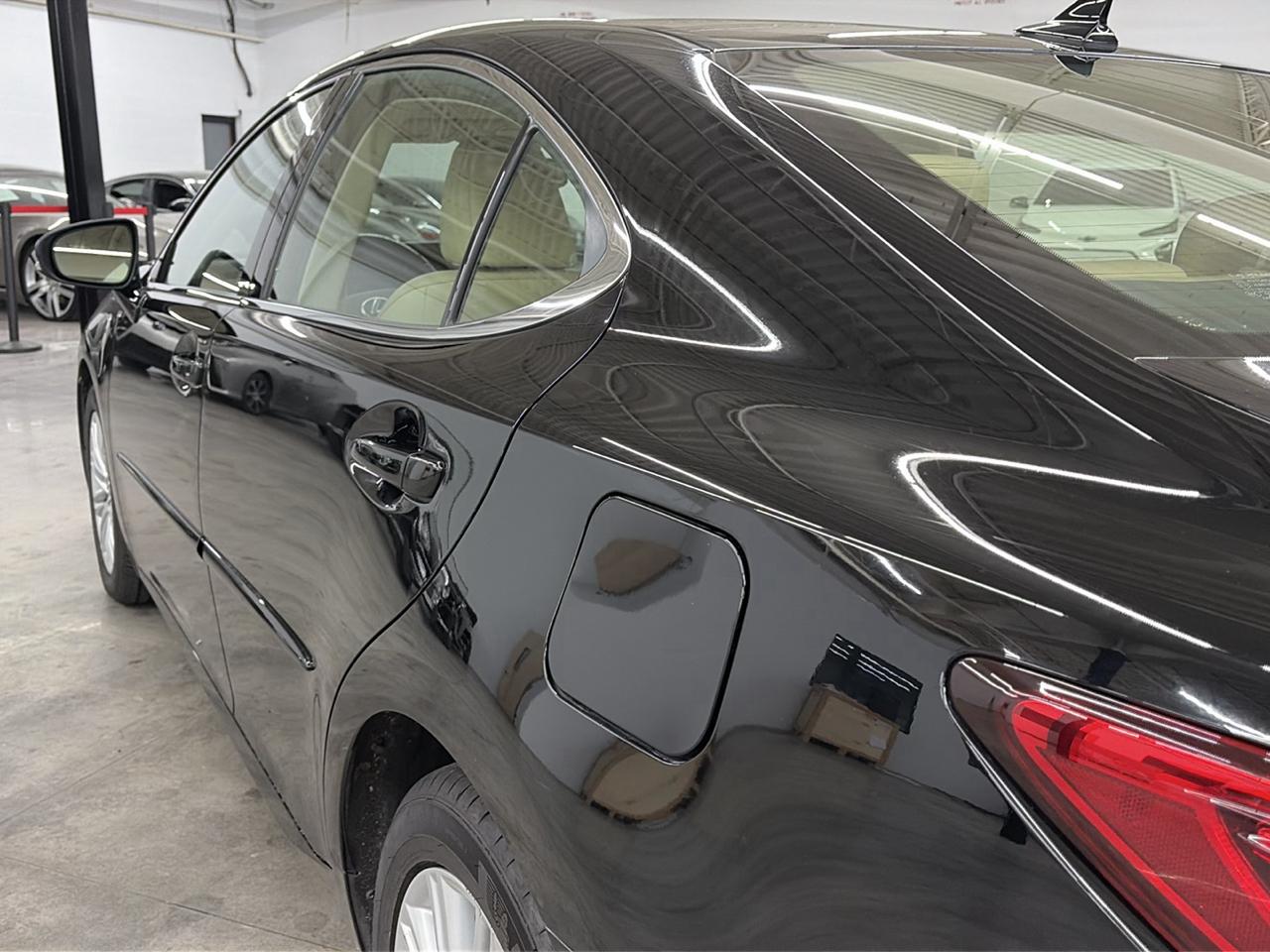 Lexus ES 350 4dr Sdn 2013