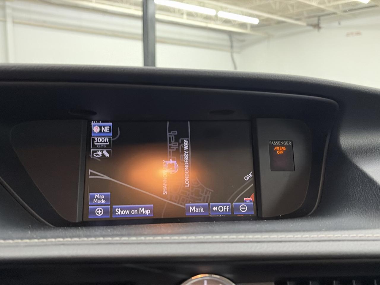 Lexus ES 350 4dr Sdn 2013
