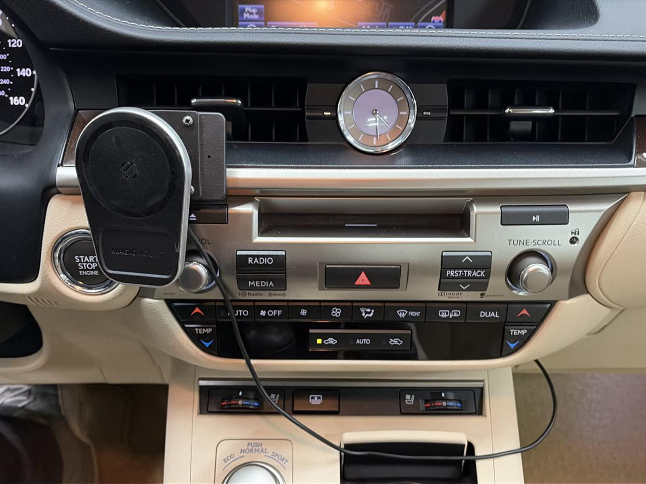 Lexus ES 350 4dr Sdn 2013