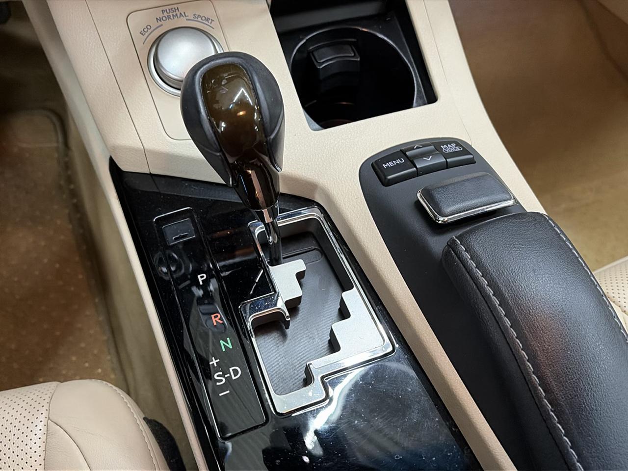 Lexus ES 350 4dr Sdn 2013