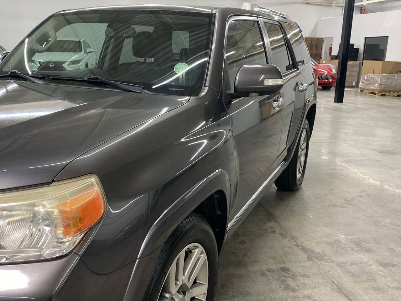 Toyota 4Runner photo 3