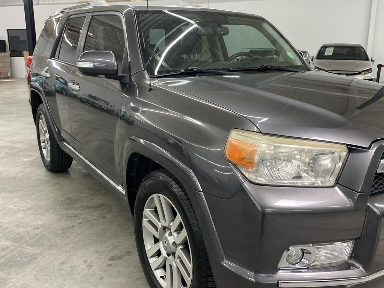 Toyota 4Runner photo 6
