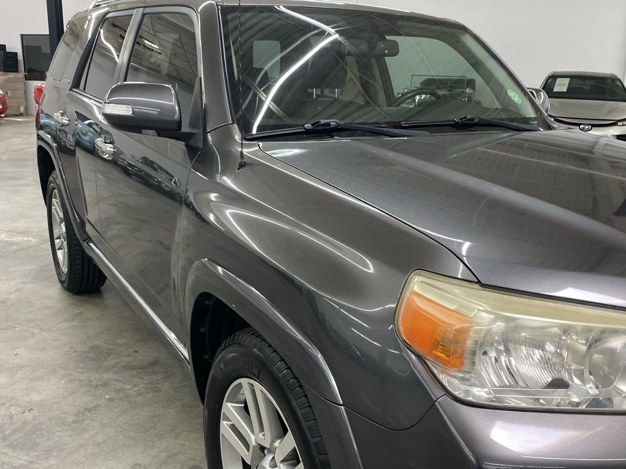 Toyota 4Runner photo 7