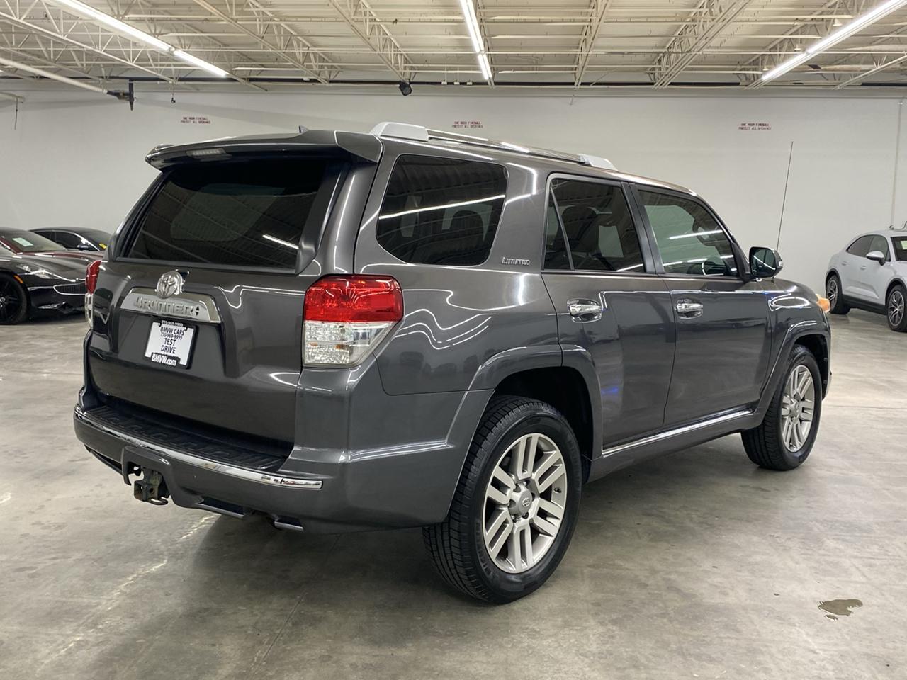 Toyota 4Runner photo 9
