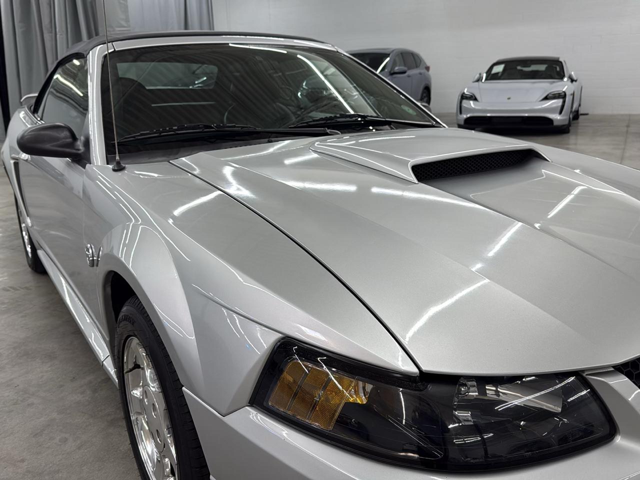Ford Mustang 2dr Conv Premium 2004