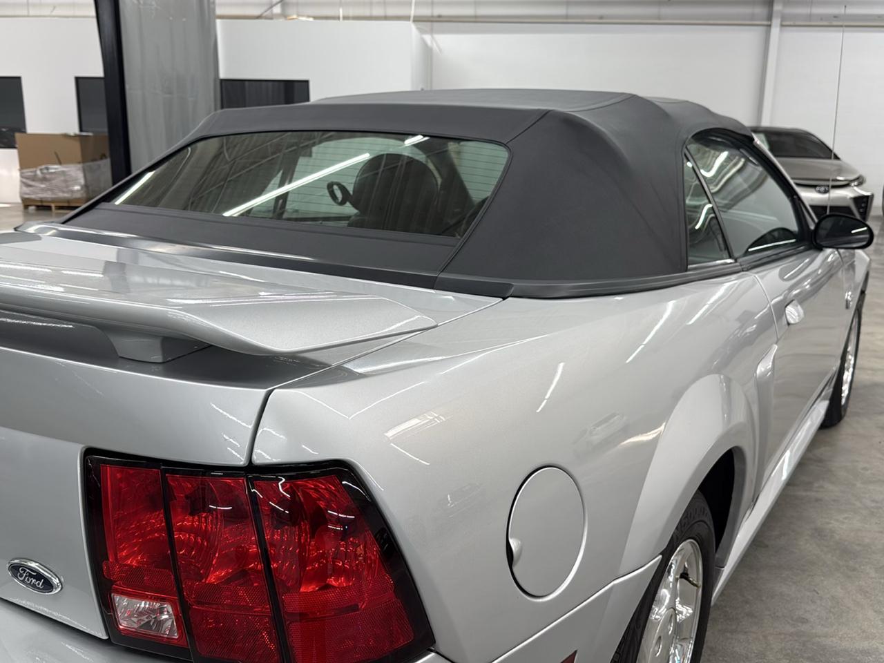 Ford Mustang 2dr Conv Premium 2004