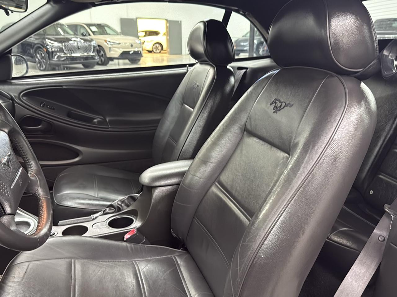 Ford Mustang 2dr Conv Premium 2004