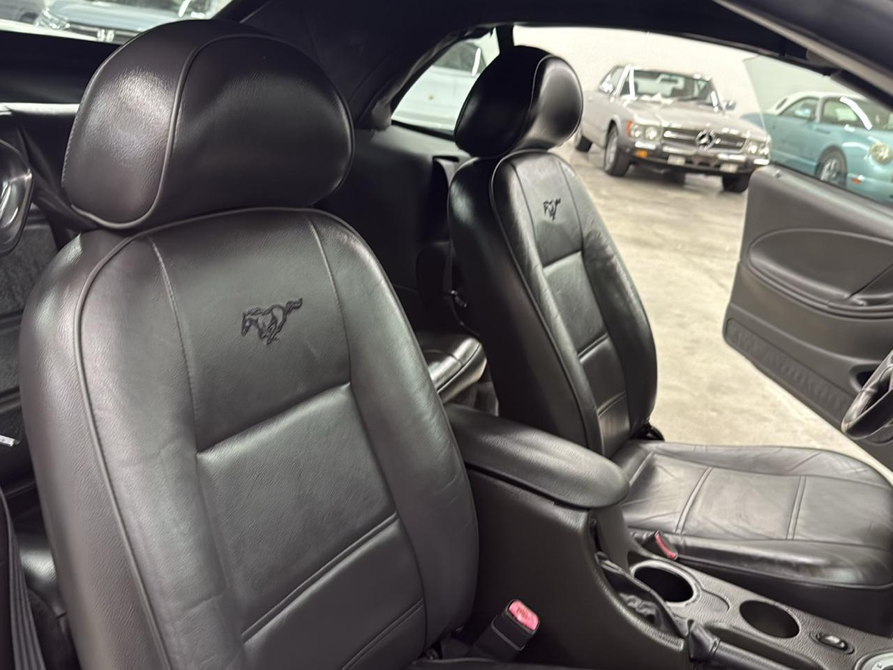 Ford Mustang 2dr Conv Premium 2004