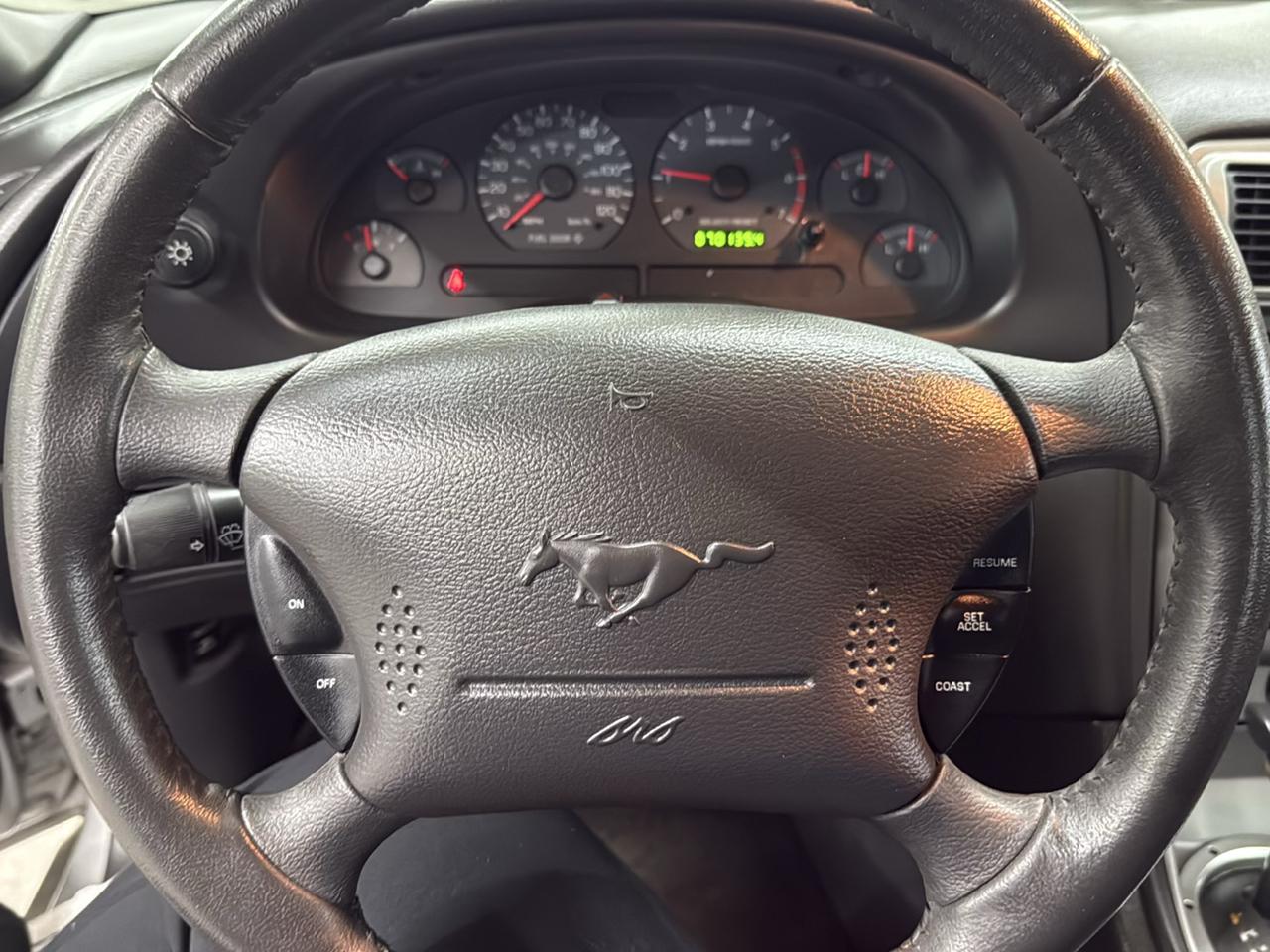 Ford Mustang 2dr Conv Premium 2004
