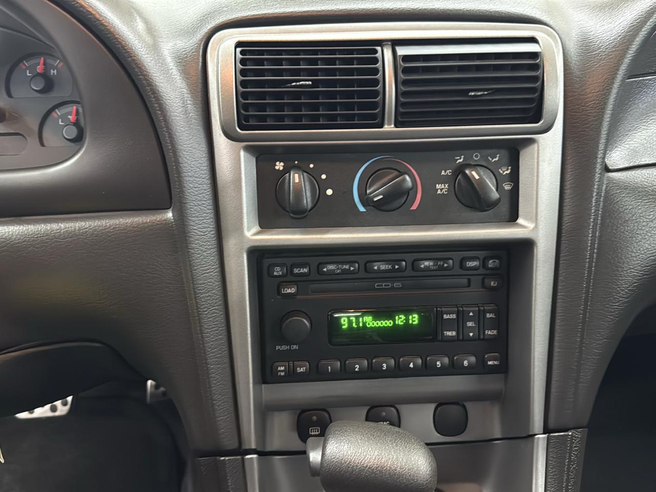 Ford Mustang 2dr Conv Premium 2004