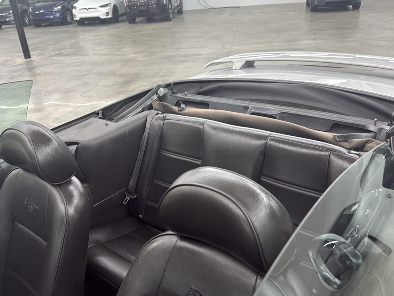 Ford Mustang 2dr Conv Premium 2004