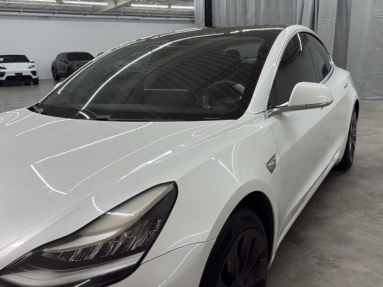 Tesla Model 3 Standard Range RWD 2020