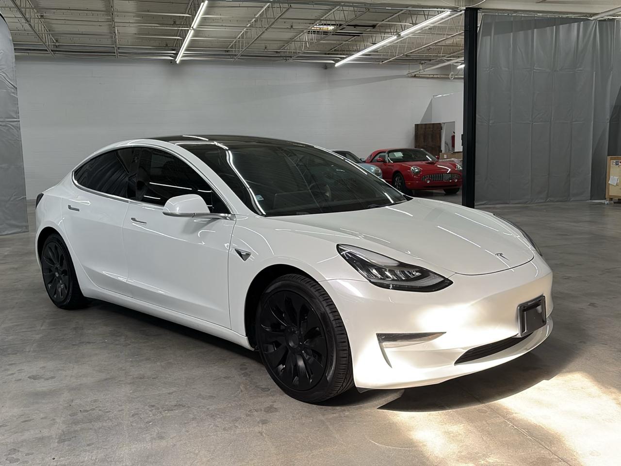 Tesla Model 3 Standard Range RWD 2020
