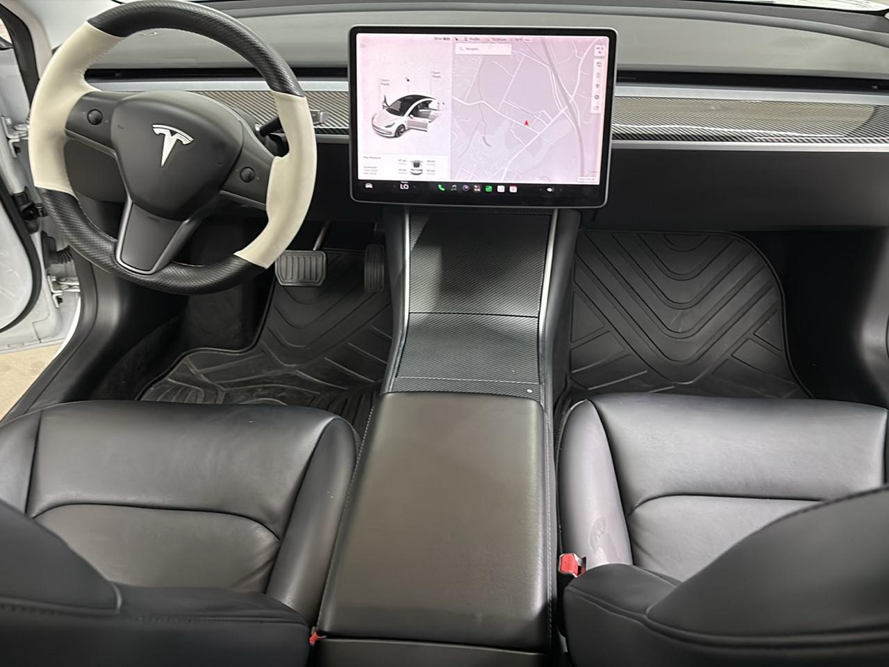 Tesla Model 3 Standard Range RWD 2020