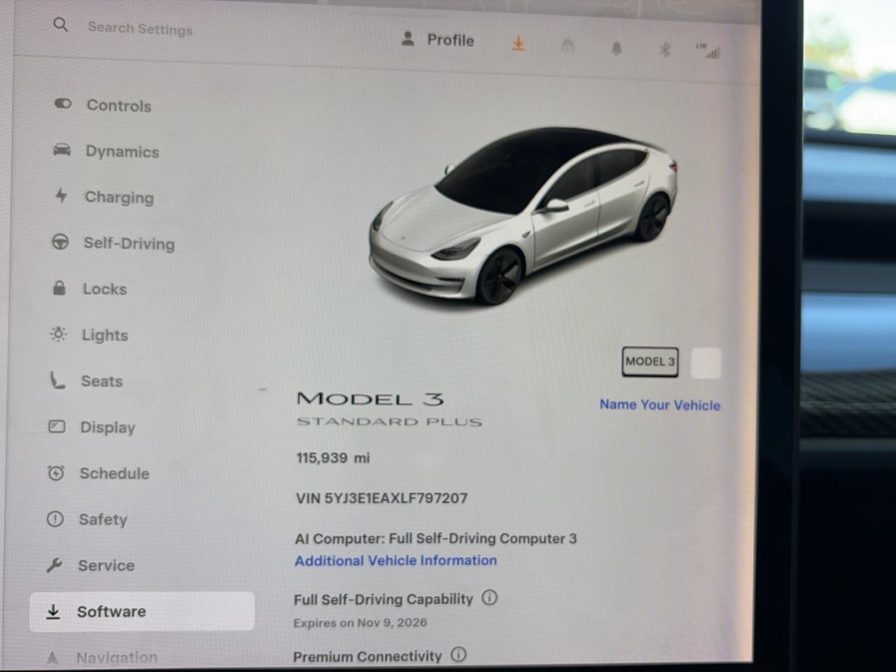 Tesla Model 3 Standard Range RWD 2020